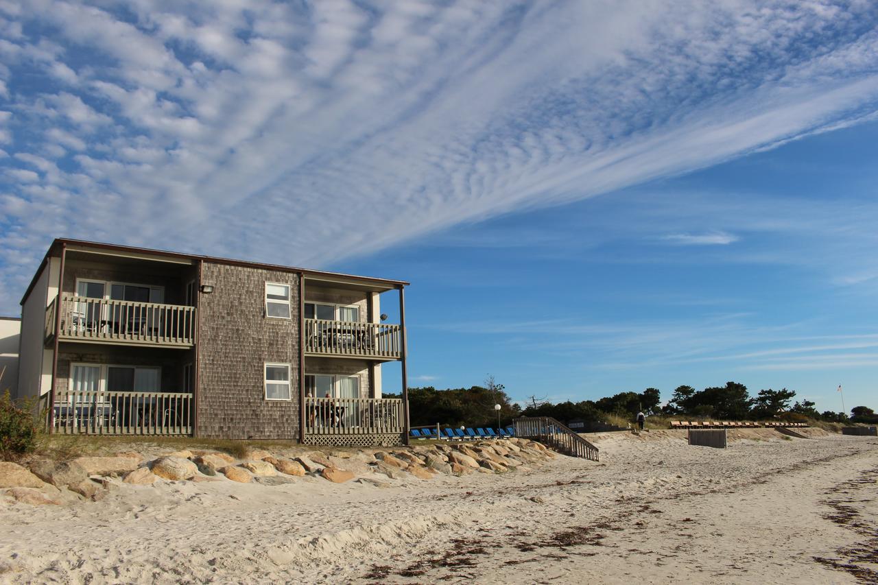 Surfcomber On The Ocean Motel Саут Ярмут Екстериор снимка